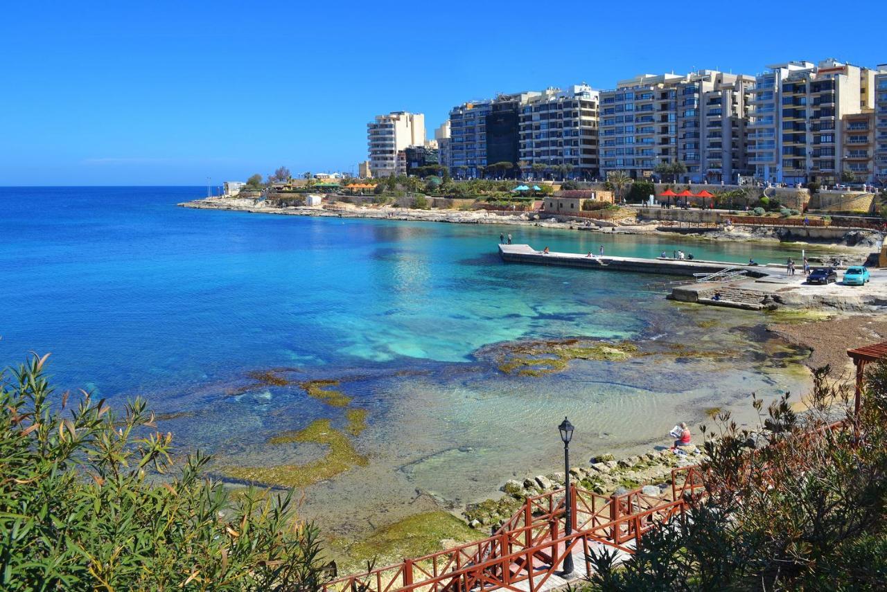 Modern 1Br Apartment Central Location Gzira Bagian luar foto